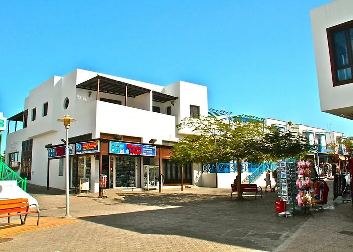 Puerto 1, 2 Y 3 Playa Blanca (Lanzarote)